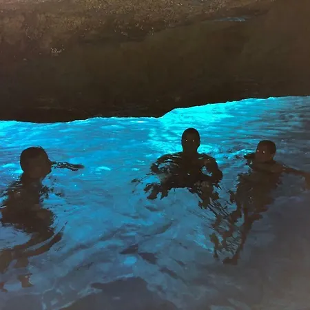 Verardo Couette-café Specchia