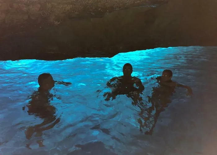 Verardo Oda ve Kahvaltı Specchia